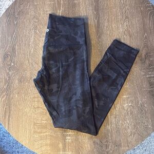 Lululemon Camo Align Leggings, Size 8
